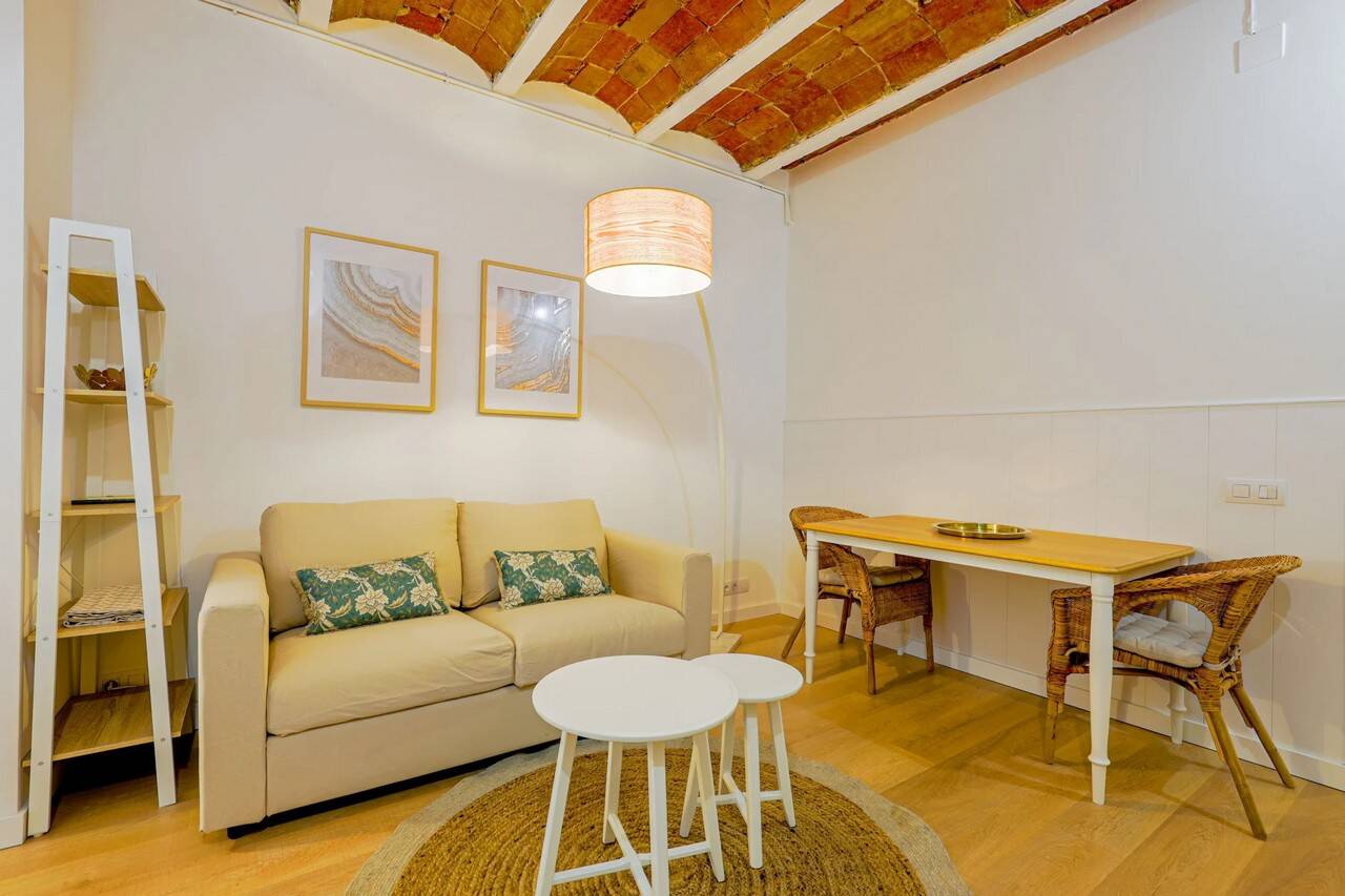 #0841 - Departamento for Alquiler in Barcelona - Cataluña